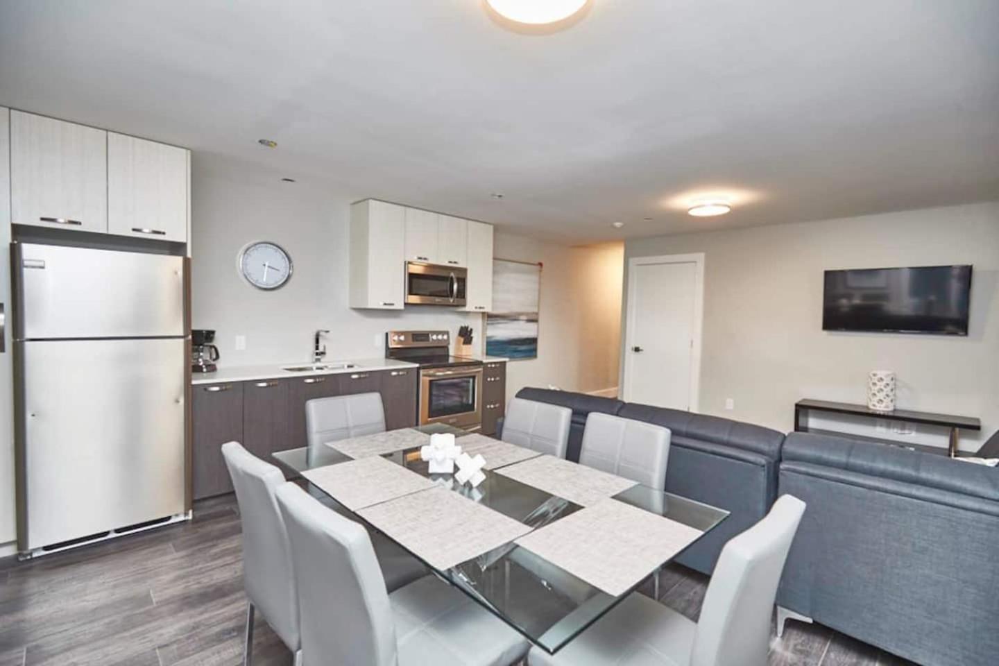Clifton Hill Hideaway 2B -Two Bedroom Condo Niagara Falls Exteriör bild